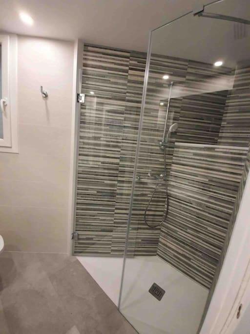 Apartament Piso Nuevo, Pk Pequeno Y A 5 Min De La Playa Caminando Cadaqués Zewnętrze zdjęcie